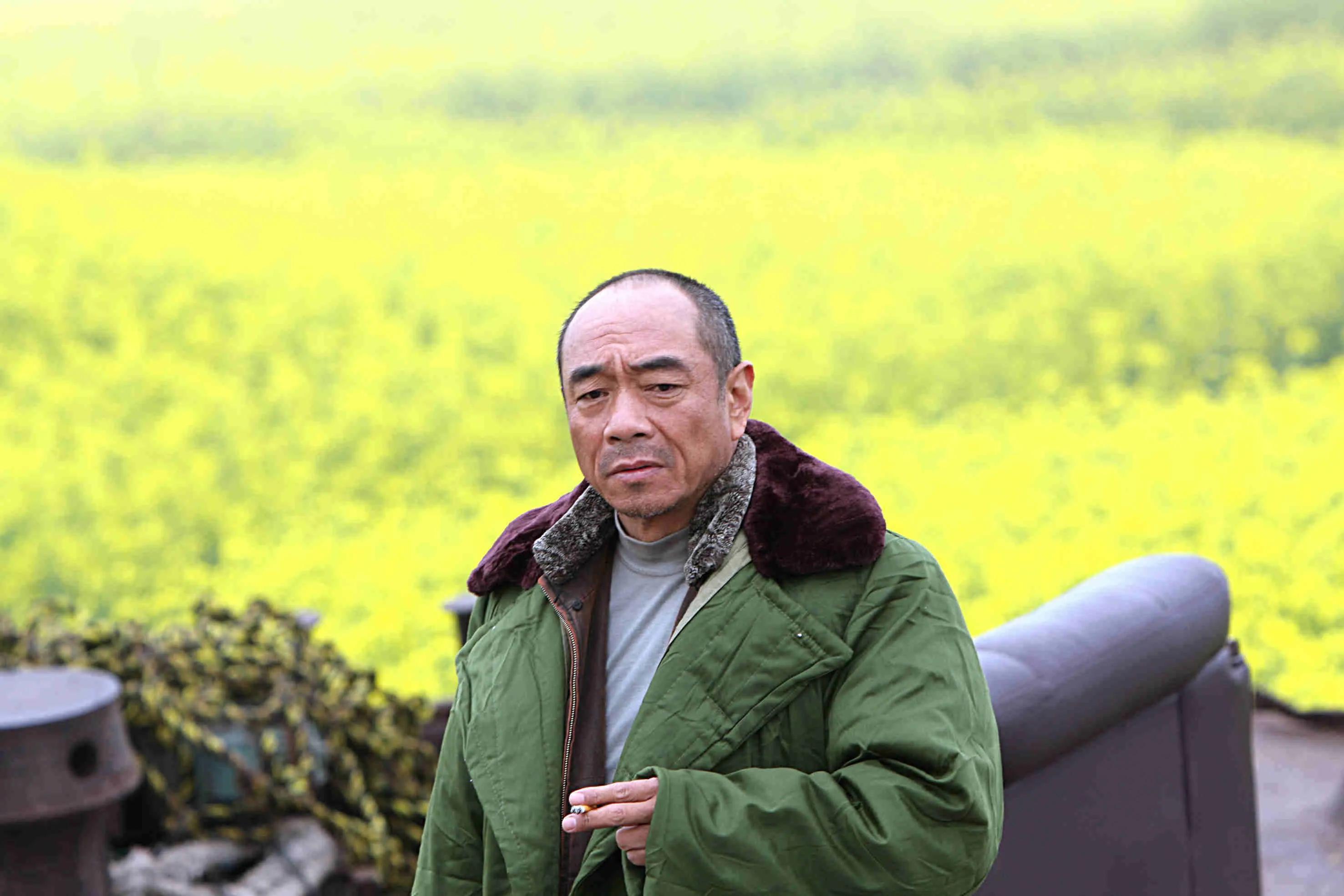 雷雨激荡中成长力量，学习与变革的力量在风雨中展现